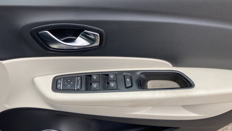 Renault Captur 1.5 dCi 90 GT Line 5dr Diesel Hatchback